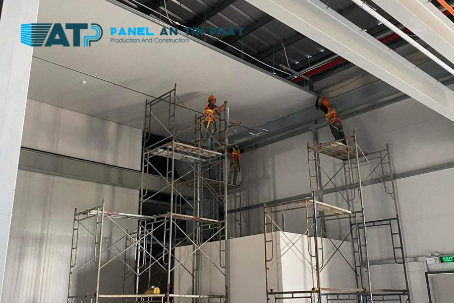 Báo Giá Thi Công Tấm Panel EPS Trọn Gói, Lắp Đặt Cực Nhanh