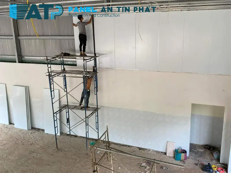 thi công panel EPS cách nhiệt thi công panel EPS cách nhiệt