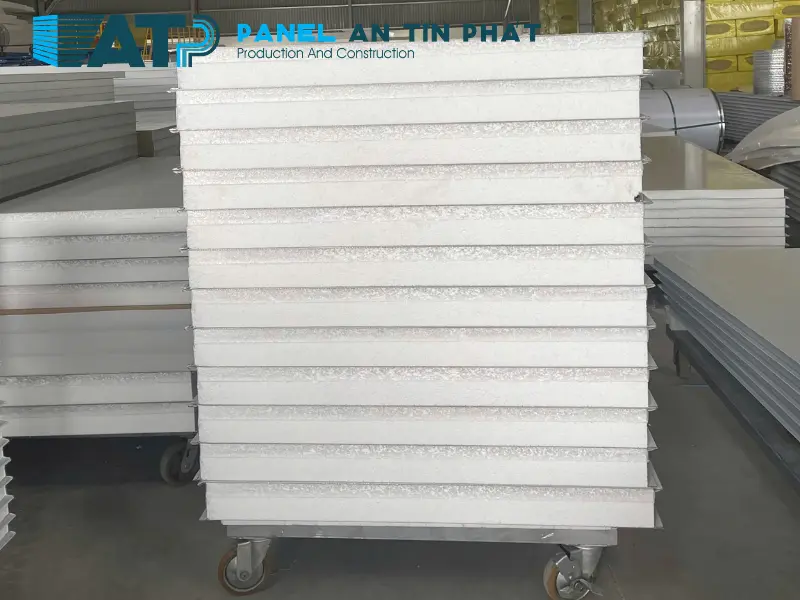 tấm panel EPS dùng làm kho lạnh nông sản