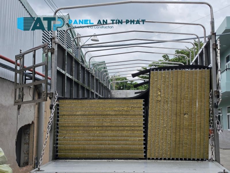 Panel An Tín Phát giao tấm panel công trình