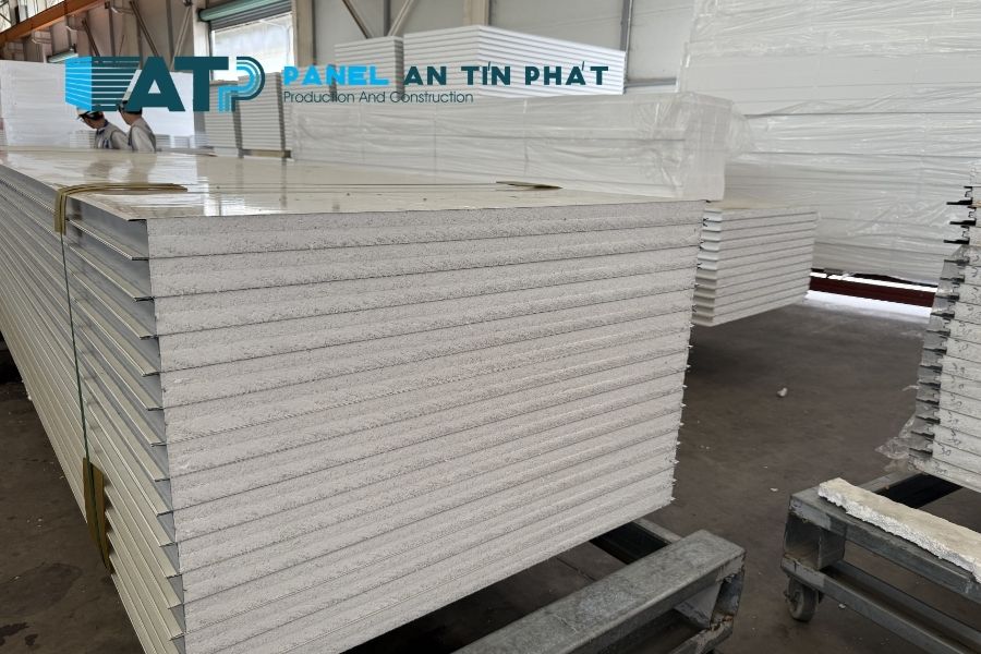 Cách Đọc Báo Giá Panel Để Không Nhầm Loại Lõi Độ Dày Và Phụ Kiện