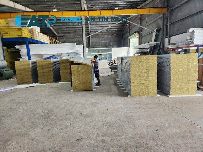 top 5 loại panel chống nóng
