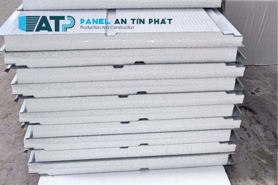 Panel EPS Làm Vách Ngoài Trời Có Bền Không?