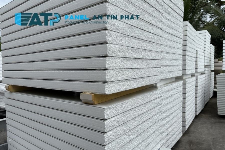 Nhà Phân Phối Panel Cách Nhiệt Tại Phước Hữu Cho Kho Nông Sản