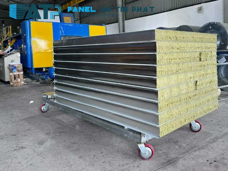nhà phân phối tấm panel cách nhiệt quận 9