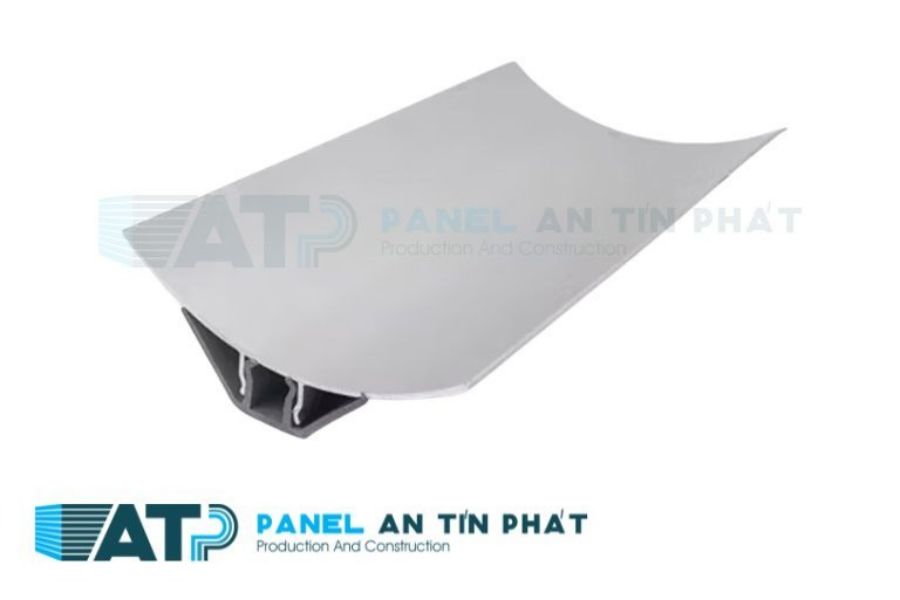 Nẹp Góc Panel PU Thi Công Sai Dễ Hở Góc Và Mất Thẩm Mỹ