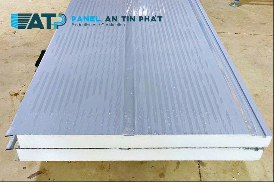 Vách Ngoài Trời Bằng Panel: Khi Nào Nên Dùng?