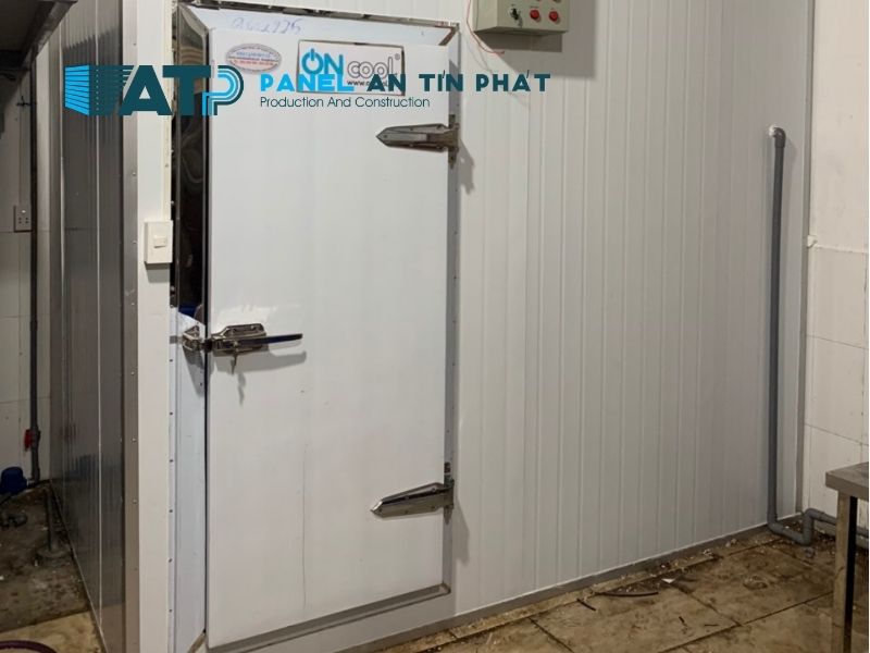 vị trí cần chú ý kho thủy sản bằng panel
