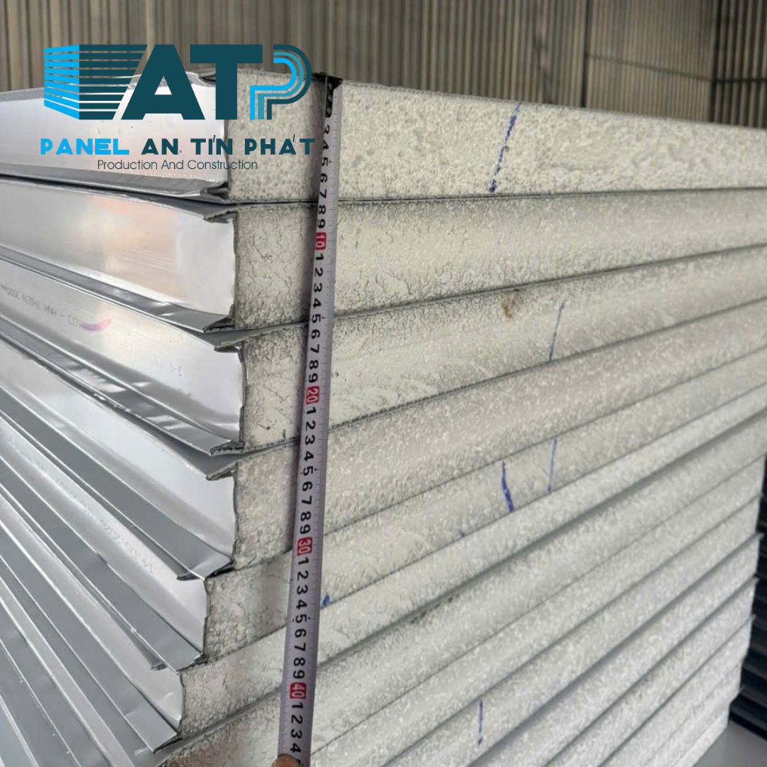 tấm panel bị móp trầy bong tôn