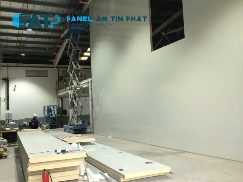 thi công vách ngăn panel