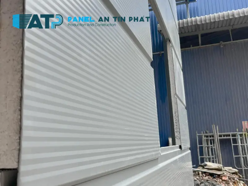 Cấu tạo của panel EPS vách ngoài