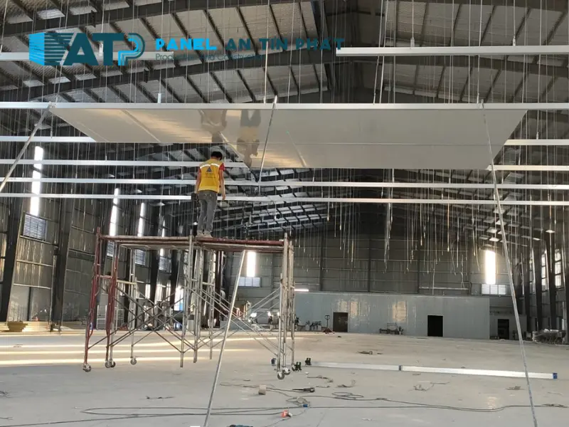 Trần panel EPS dày 75mm