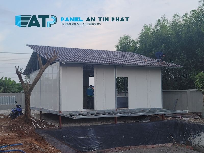 Panel Rockwool nhà tiền chế homestay
