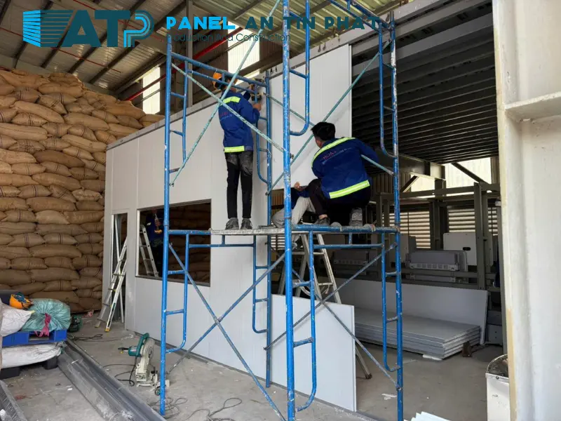 tấm panel EPS xây dựng lắp ghép