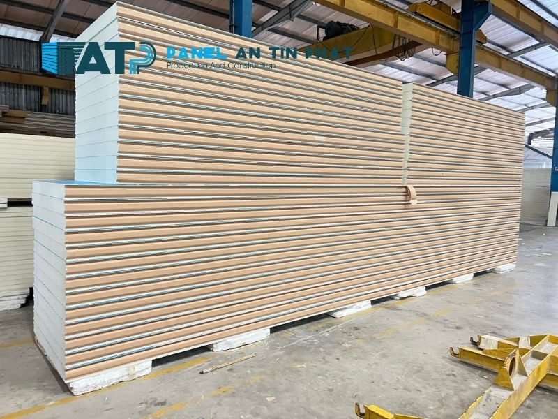 chốt cấu hình panel PU trước khi đặt