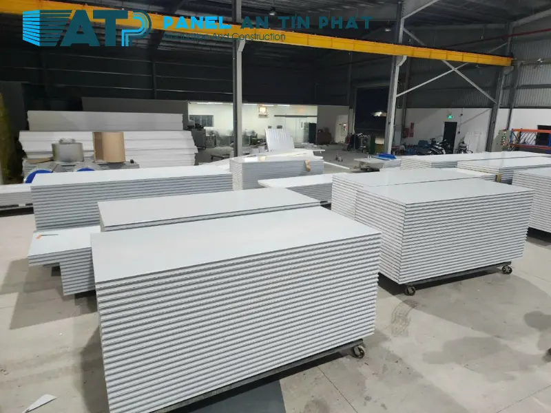 tấm panel EPS làm nhà container lắp ghép