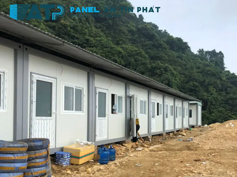 tấm panel EPS làm nhà tạm công trường tấm panel EPS làm nhà tạm công trường