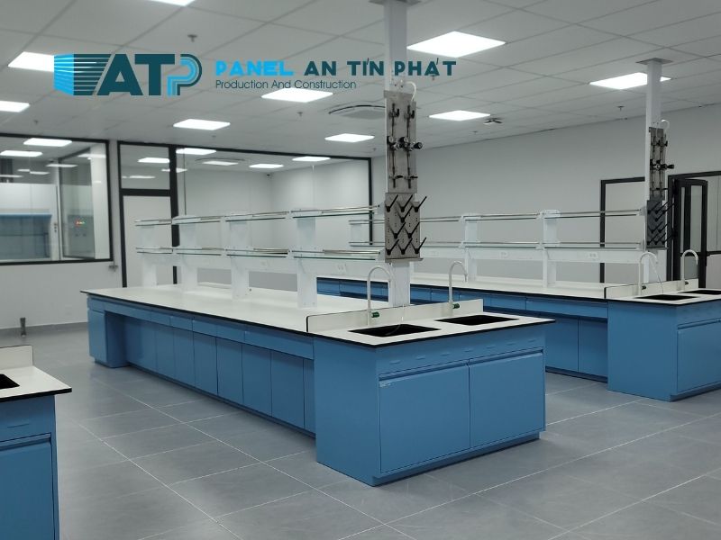 thi công phòng lab bằng panel