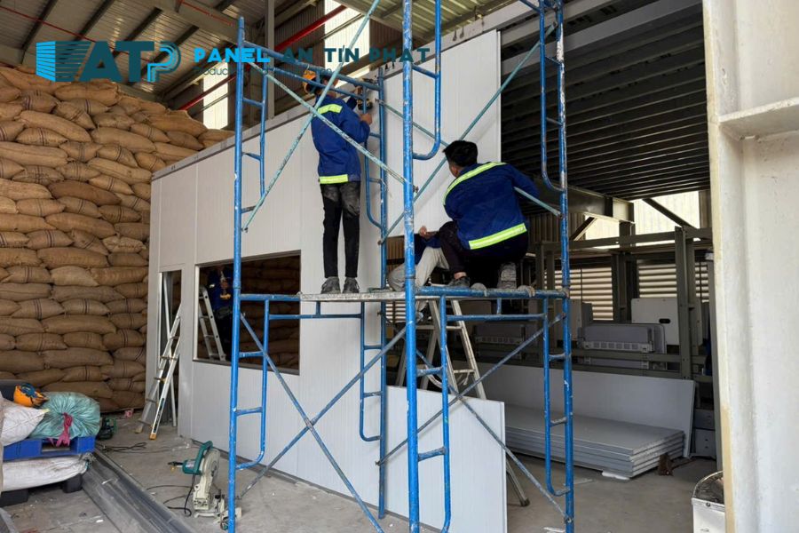 Panel EPS Làm Nhà Tiền Chế Giúp Tiết kiệm Chi Phí Thi Công