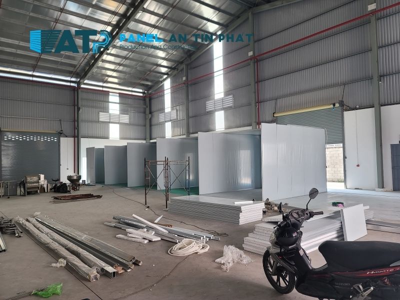 vì sao chi phí di dời panel phát sinh