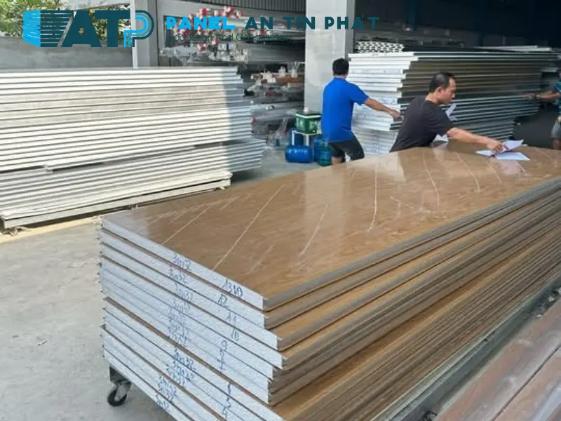 tấm panel cách nhiệt quận 8