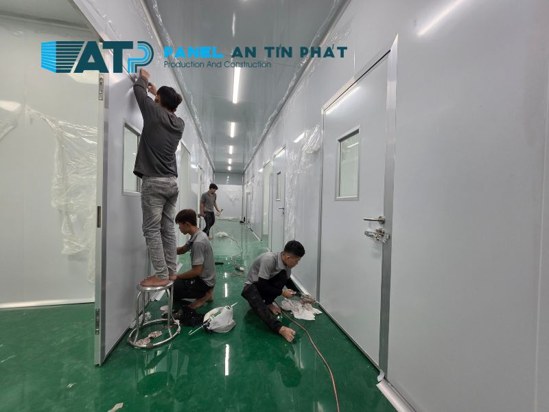 kiểm tra vách panel bị rung lắc