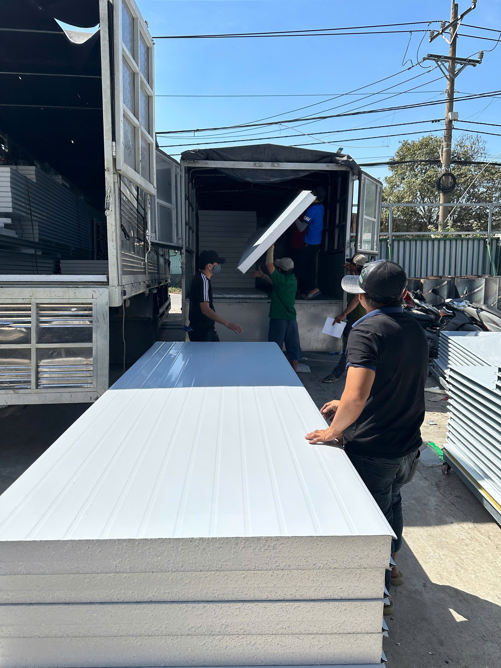 Tấm Panel EPS 75mm Cách Âm