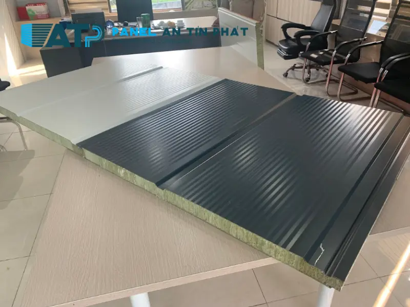 giá panel EPS Tôn TOVICO