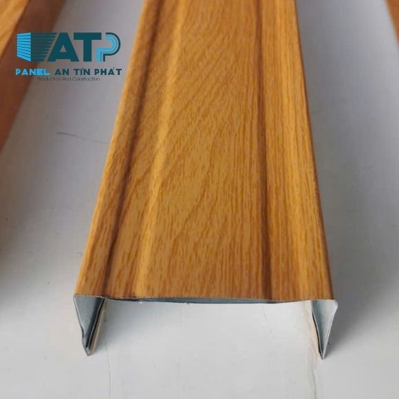 Thanh U Tôn Panel Vân Gỗ