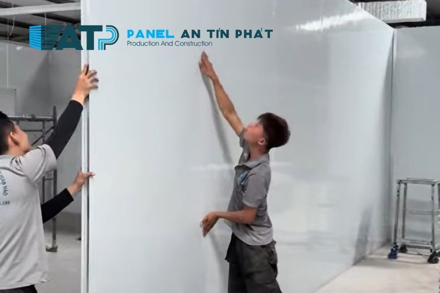 Lắp Lại Vách Panel Cũ Và 5 Trường Hợp Nên Thay Khung