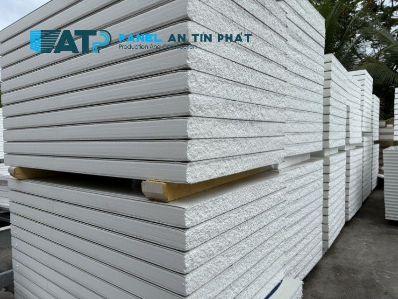 Tấm panel cách nhiệt tại Phước Hữu