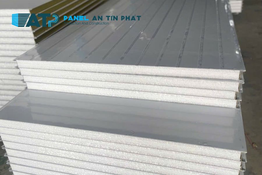 Tấm Panel Cách Nhiệt Quận 8 Sản Xuất Theo Quy Chuẩn Hiện Đại