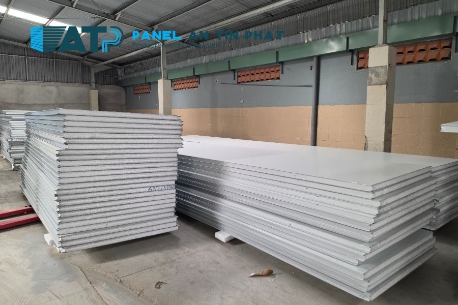 Cung Cấp Tấm Panel Cách Nhiệt Tại Xuân Hải Cho Nhà Lắp Ghép, Kho Nhỏ